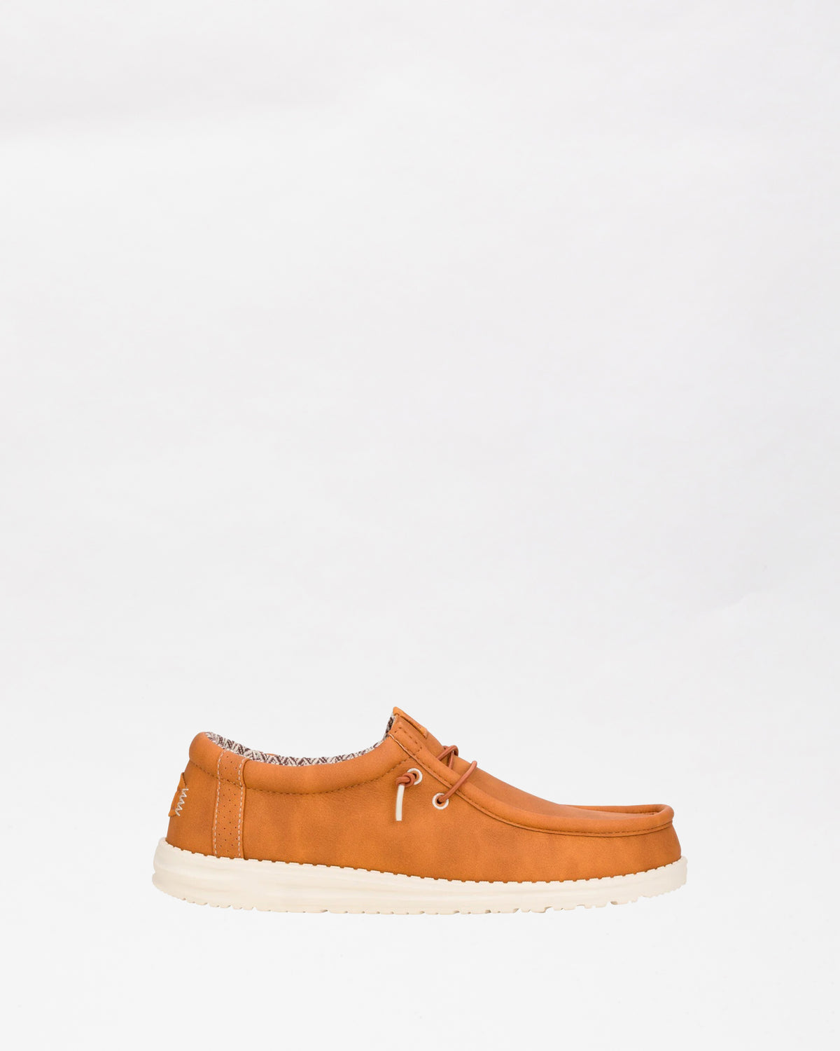 Wally Classic Tan | Hey Dude