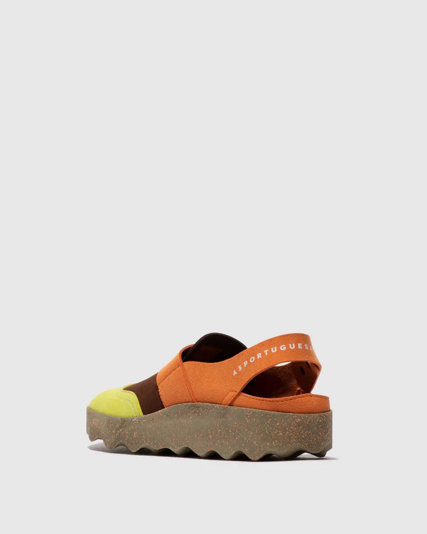 Cute L Castanho AS PORTUGUESAS