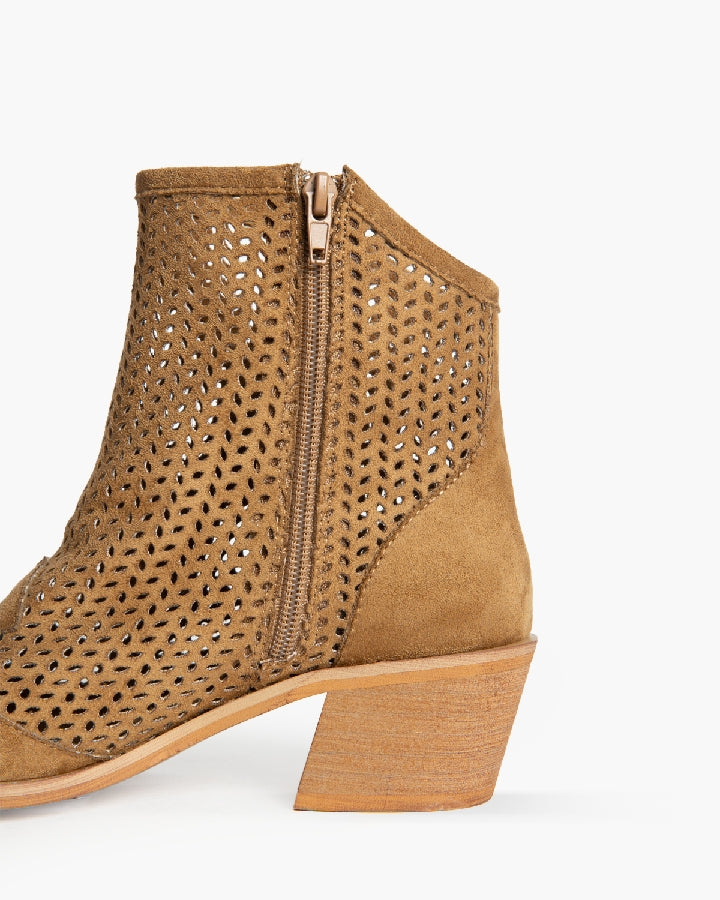 Botins Athena