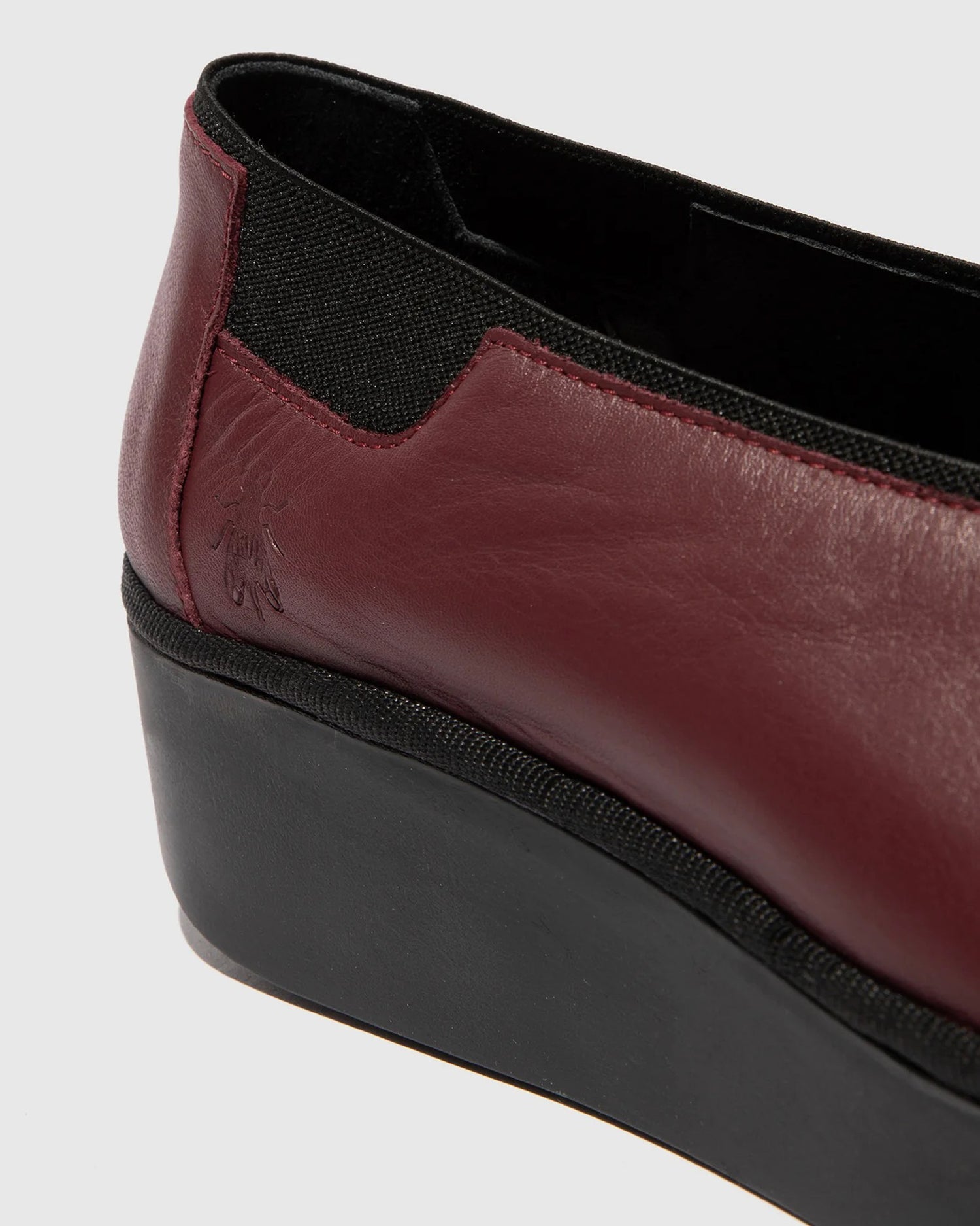 Sapato Slip-on Bordo JURY470FLY