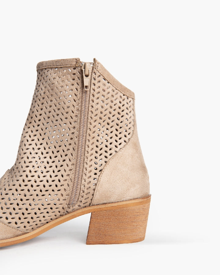 Botins Athena