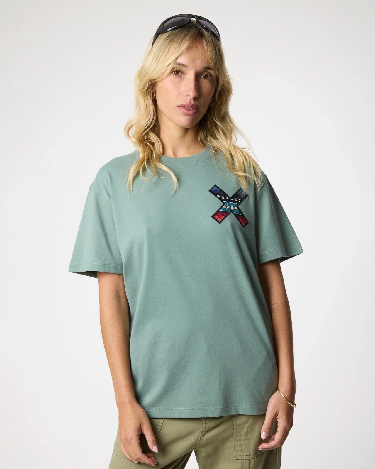 T-Shirt Clássica Mint Blue Banana