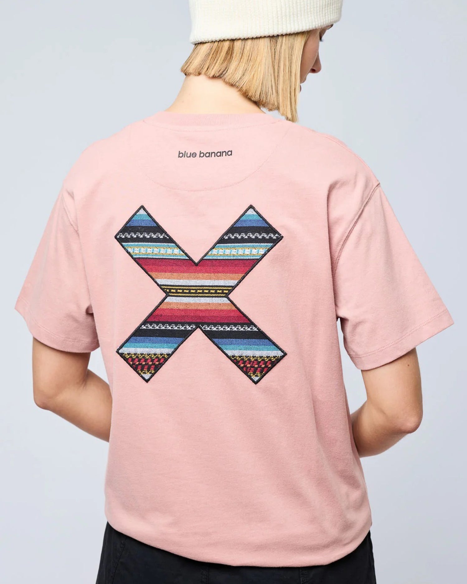 T-Shirt Clássica Peach Blue Banana