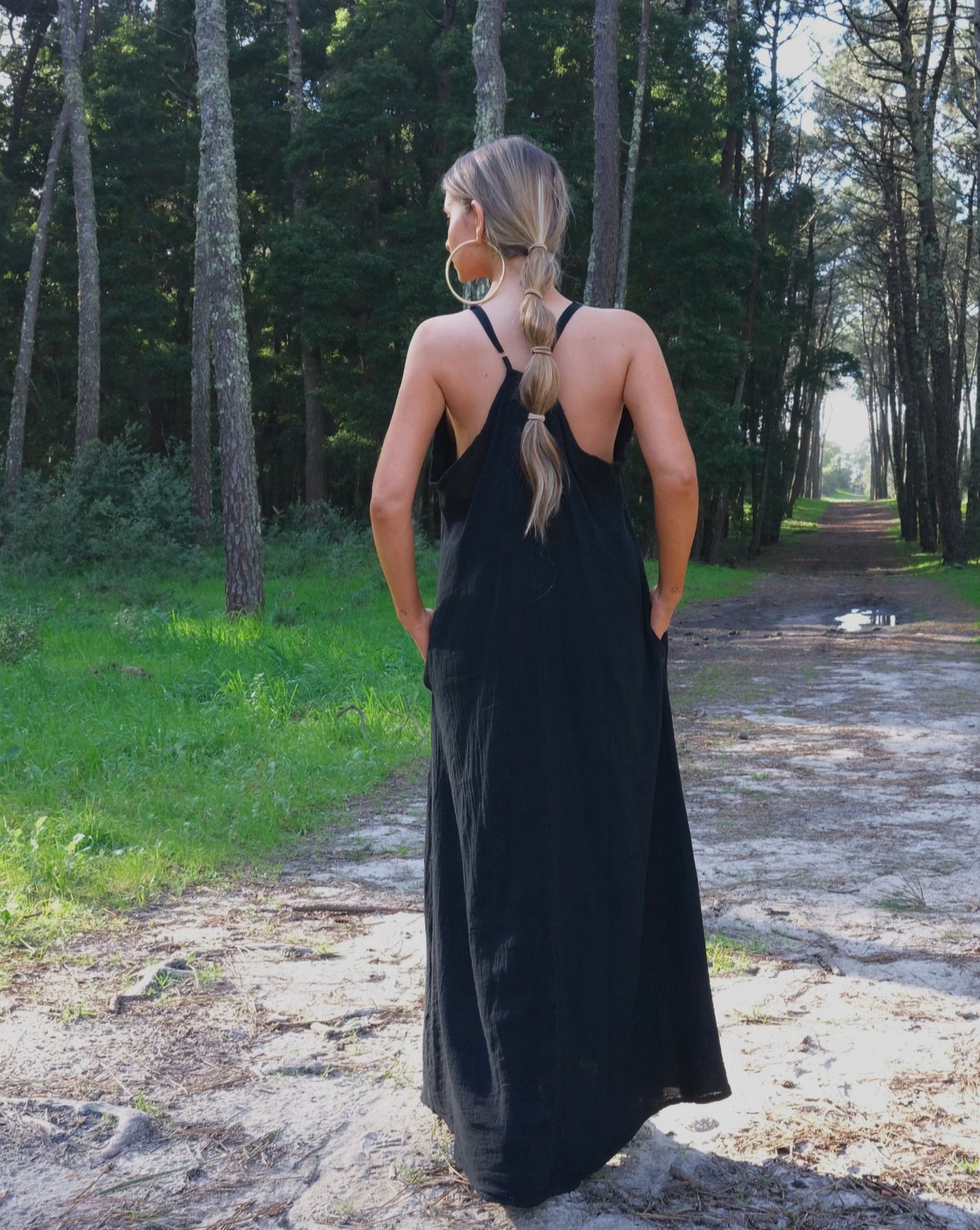 VESTIDO DE LINO