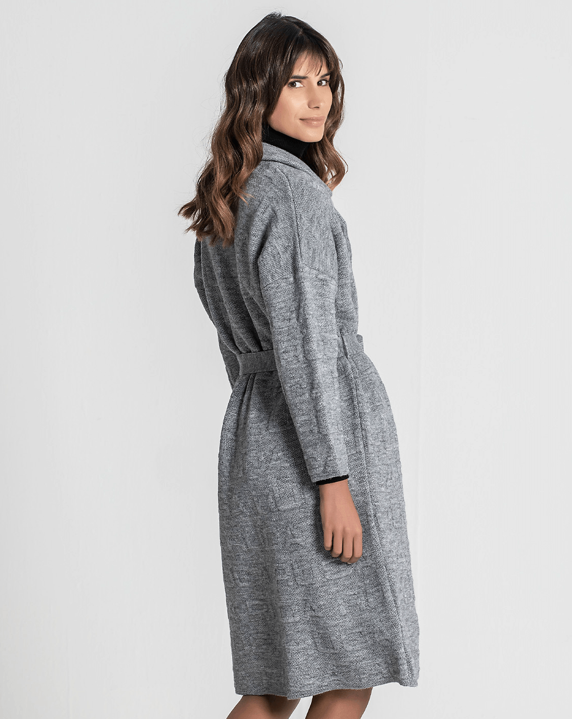 Casaco Cinza Comprido Jacquard Ruga