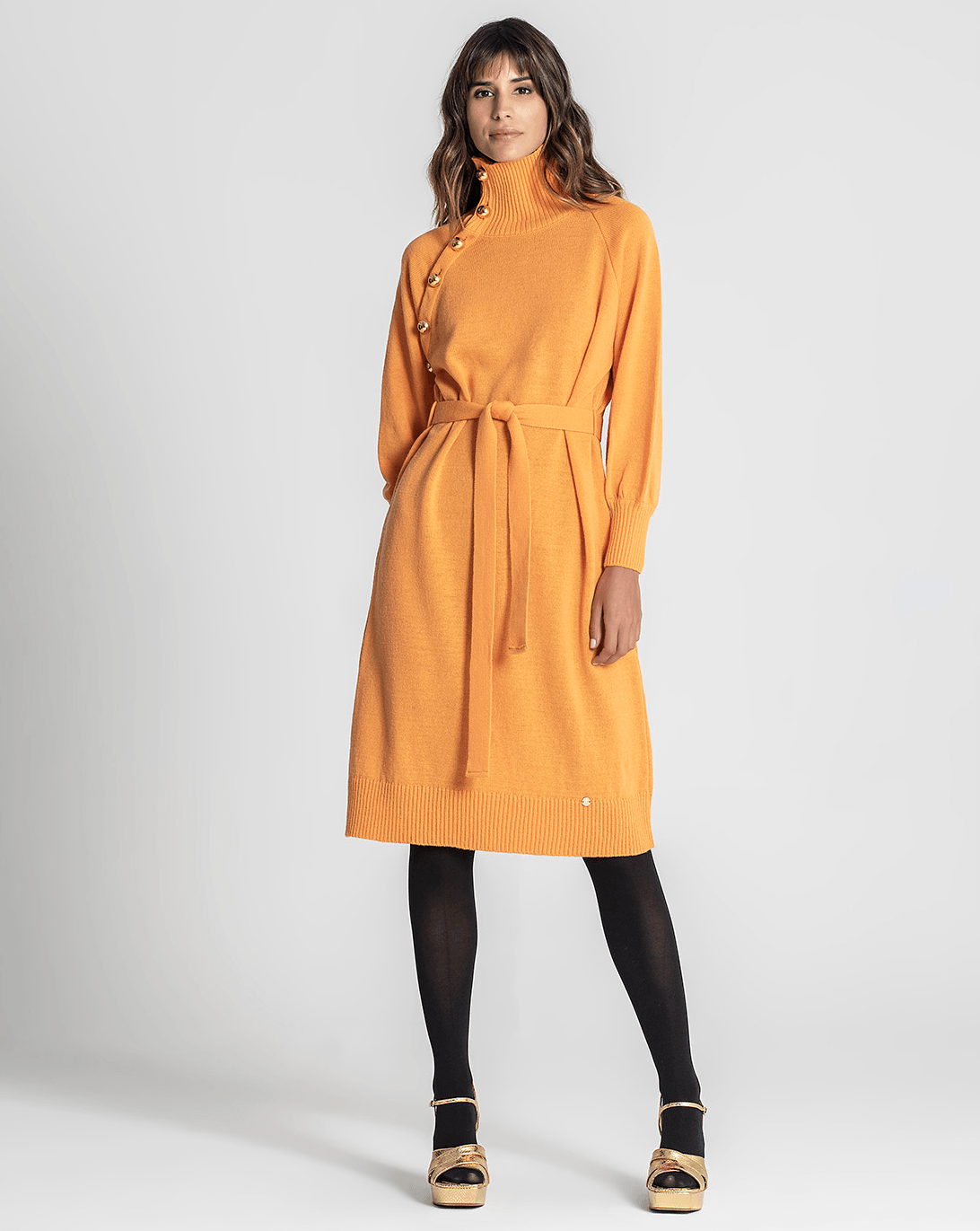 Vestido Damasco com Botões Ruga